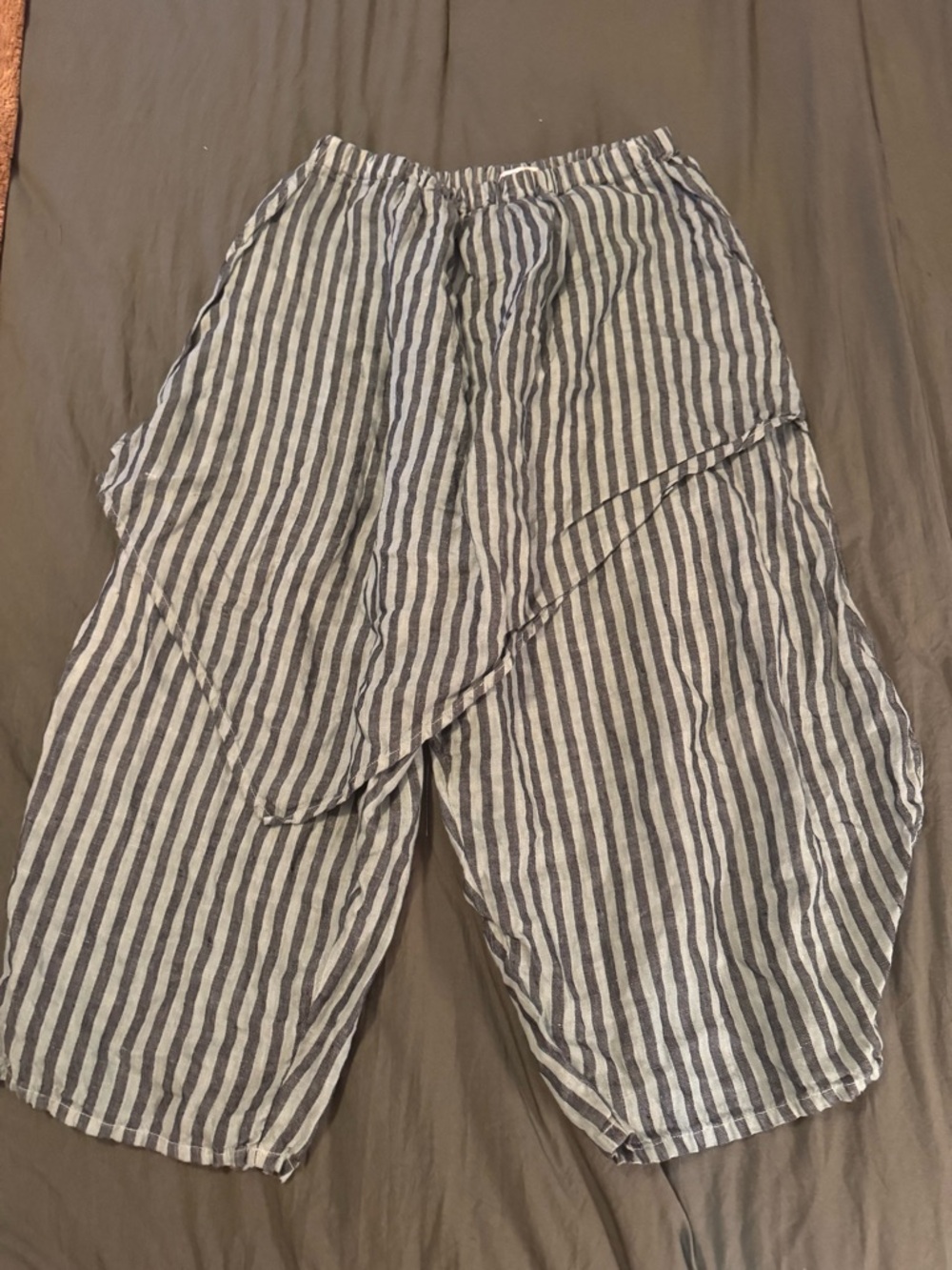 Striped Lightweight Women’s Joggers - Blue/White